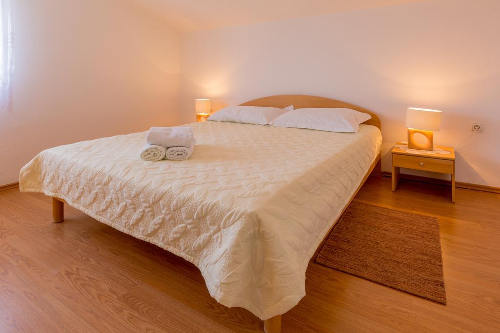 Apartments Marica Нови-Винодолски Экстерьер фото