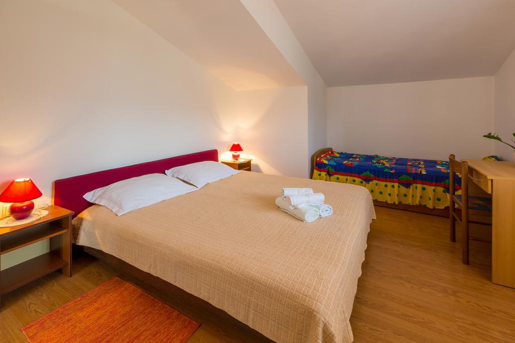 Apartments Marica Нови-Винодолски Экстерьер фото