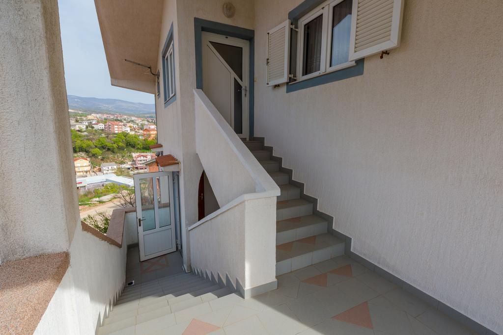 Apartments Marica Нови-Винодолски Экстерьер фото