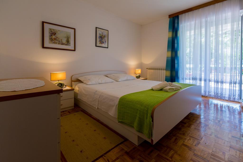 Apartments Marica Нови-Винодолски Экстерьер фото
