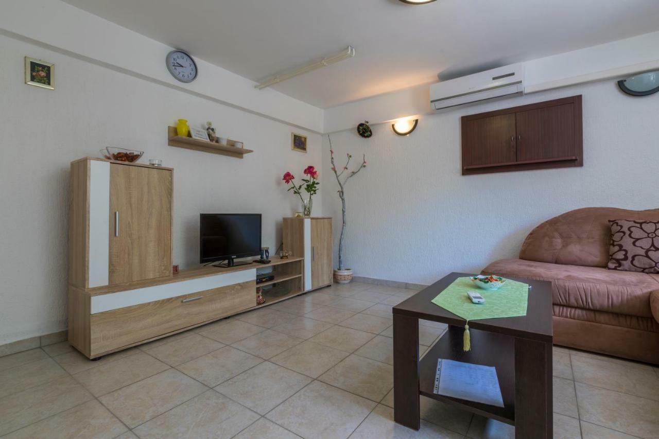 Apartments Marica Нови-Винодолски Экстерьер фото