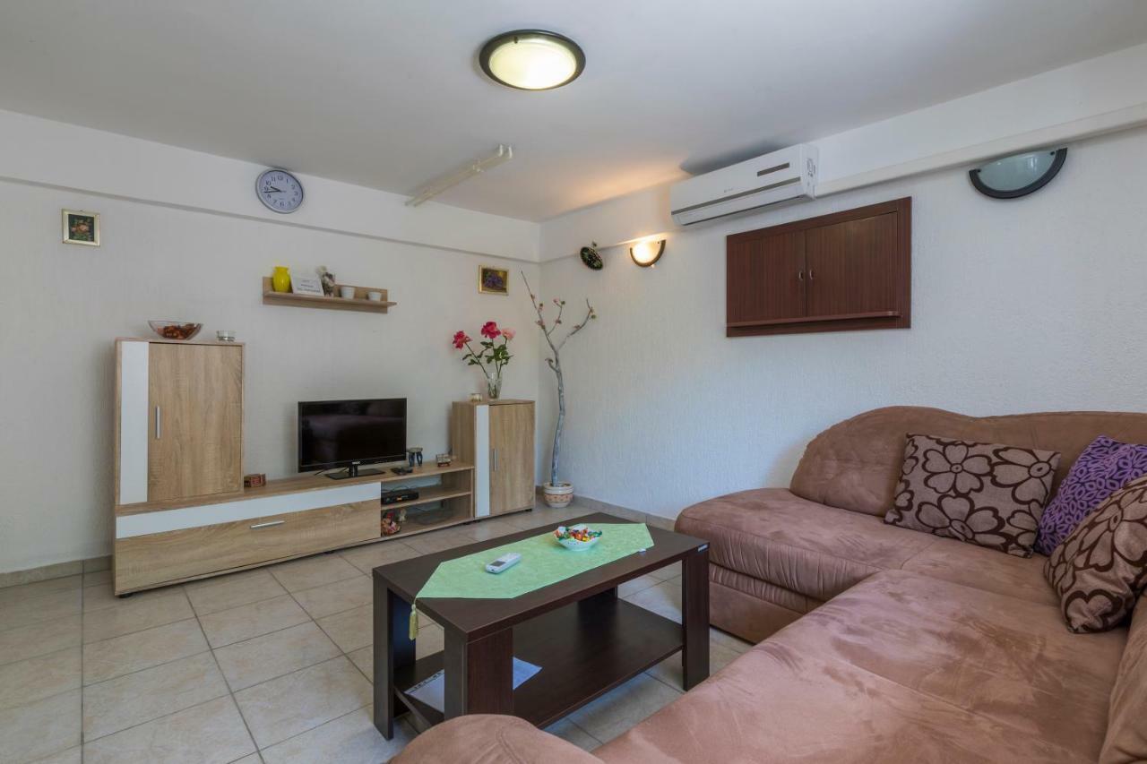 Apartments Marica Нови-Винодолски Экстерьер фото