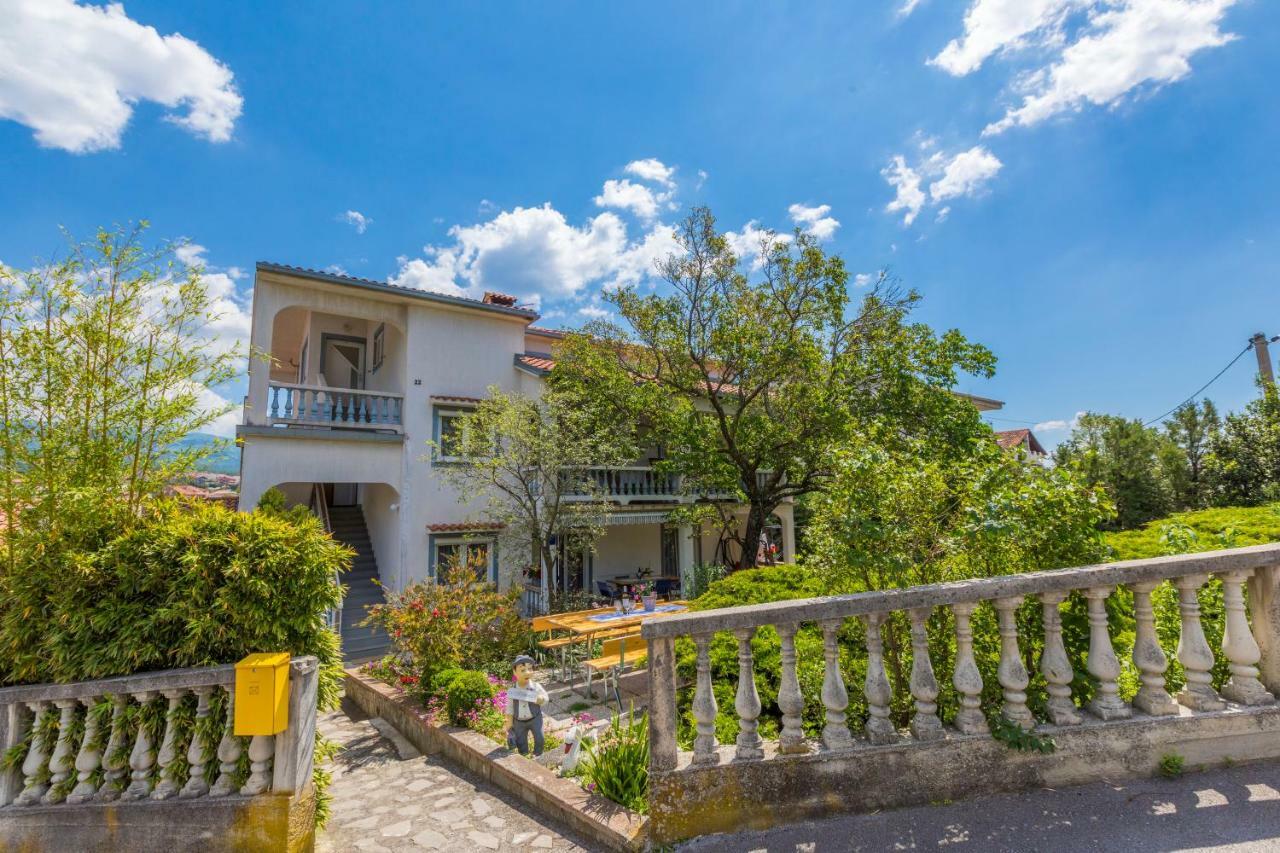 Apartments Marica Нови-Винодолски Экстерьер фото