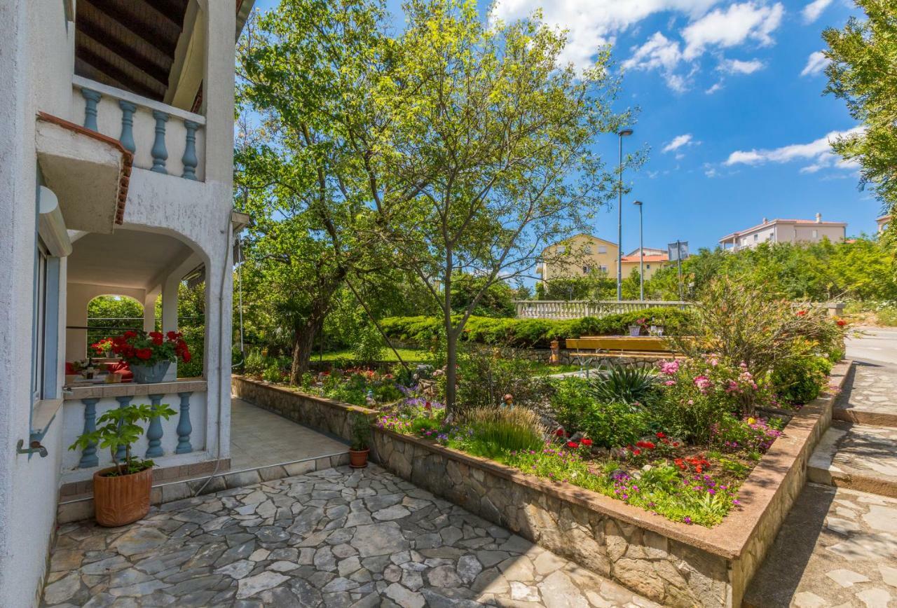 Apartments Marica Нови-Винодолски Экстерьер фото