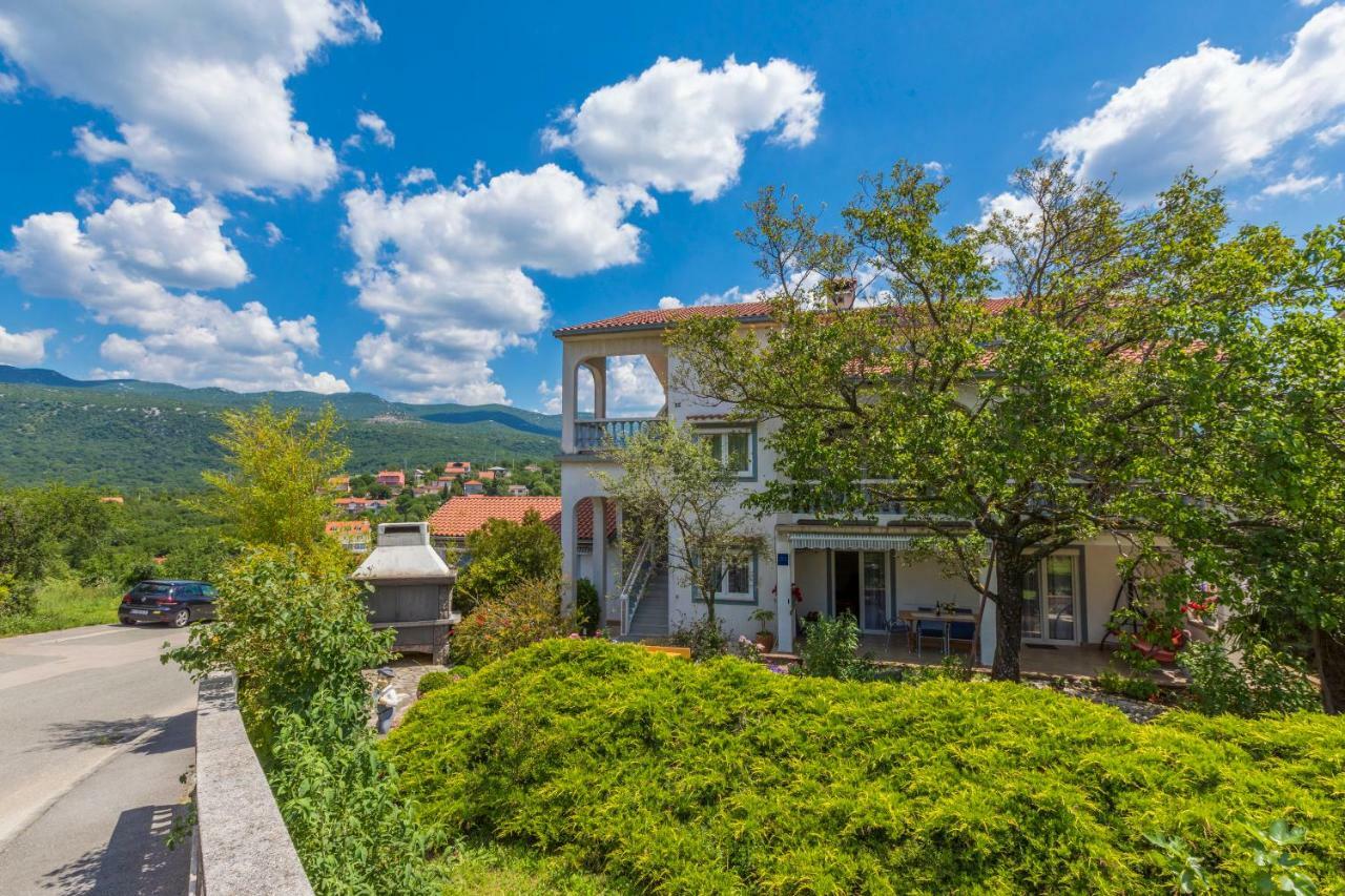 Apartments Marica Нови-Винодолски Экстерьер фото
